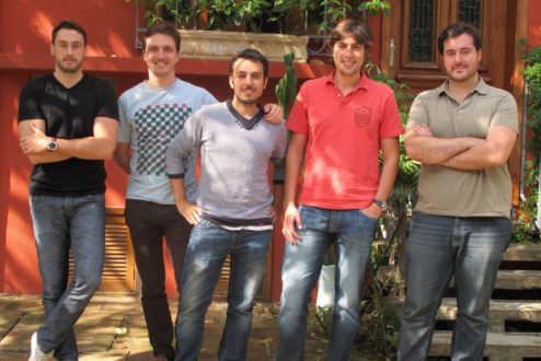 Los cinco amigos da Descola: Gustavo Paiva, Caio Casseb, Atair Trindade, André Tanesi e Daniel Pasqualucci