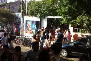 Rua da Tag and Juice, na Vila Madalena, em uma das muitas tardes de encontro da enorme comunidade de bikers e amantes da arte.