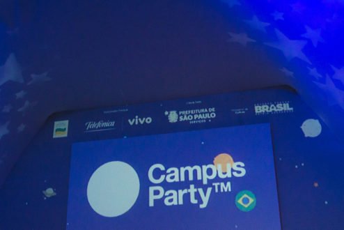 Greg Gage falou na abertura da Campus Party sobre neurorevolução (Imagem: Divulgação/ Campus Party).