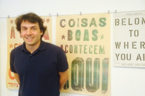 Roni Cunha Bueno "pivotou" a própria vida algumas vezes e conta o que aprendeu.