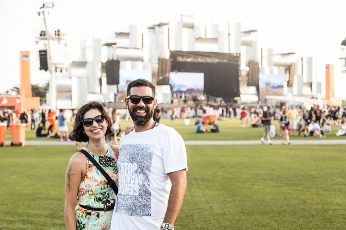 Carol e Franklin fazendo o Projeto Pulso acontecer durante o Rock in Rio 2015.