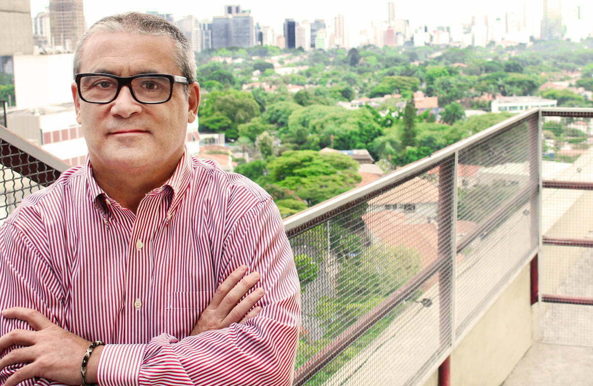 Luiz Buono, 59, publicitário: "Por que o trabalho tem que ser algo ligado ao sofrimento? Ao esforço? Quem disse isso?"