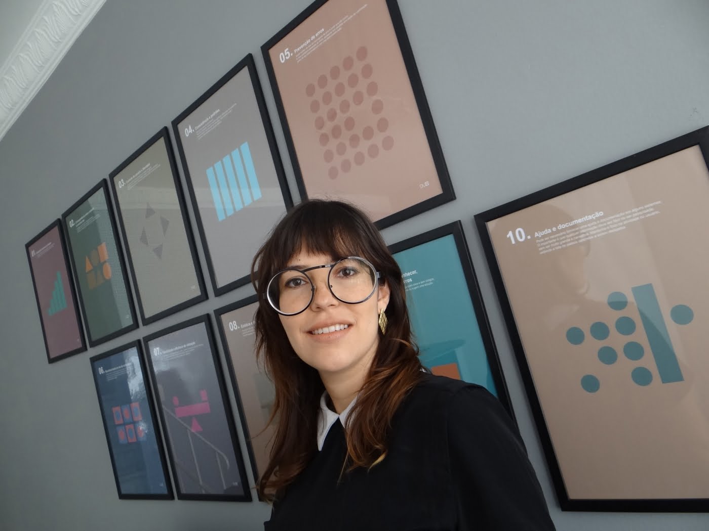 Melina Alves, criadora da DUX coworkers, conta como uniu conhecimento e pessoas altamente capazes para atuar com desenvolvimento de produtos, criatividade e projetos especiais para startups ou grandes empresas.