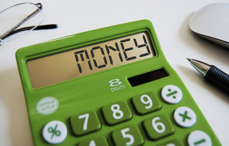 Empreender buscando apenas dinheiro pode ser uma jornada frustrante. (Imagem: Jake Rustenhoven - Flickr/ Reprodução)