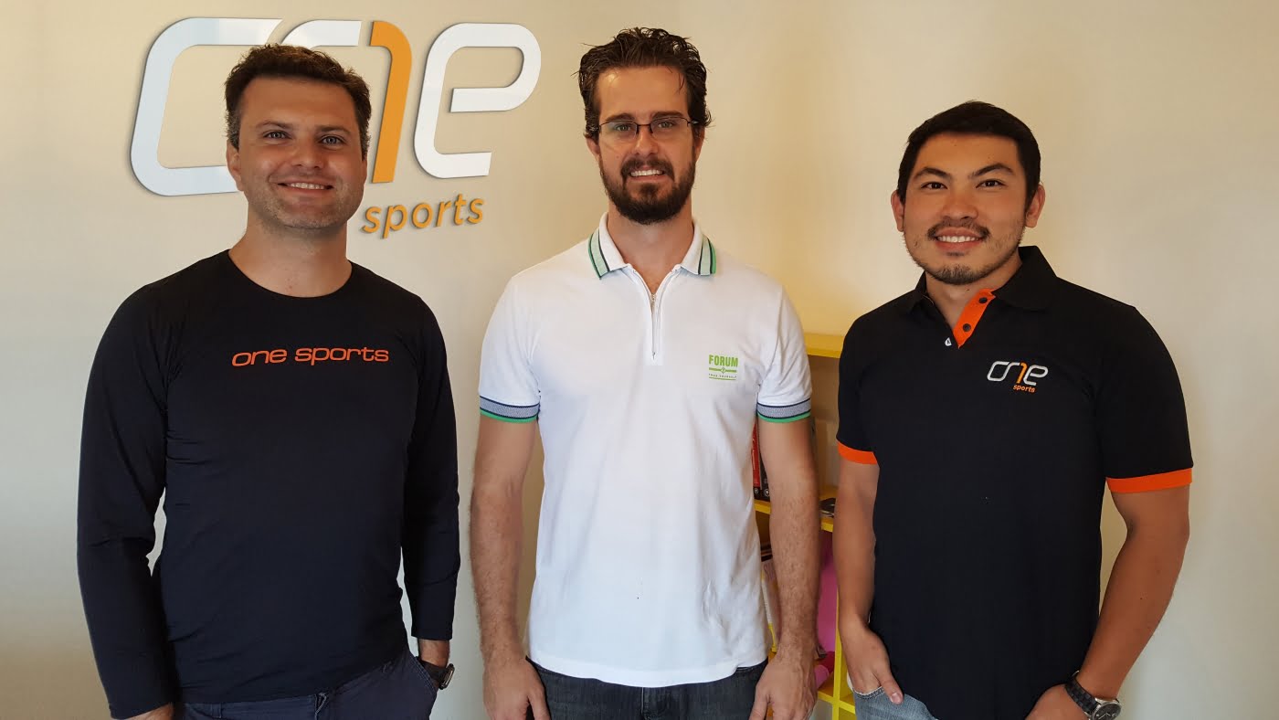 Os fundadores da OneSports: Paulo Camargo, Alexandre Alvaro e Fernando Endo.