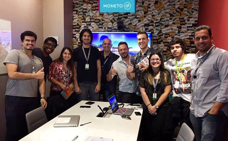 Parte do time da Moneto com Ryan Warrender, especialista Google em sites e aplicativos, no Google Campus, em São Paulo.