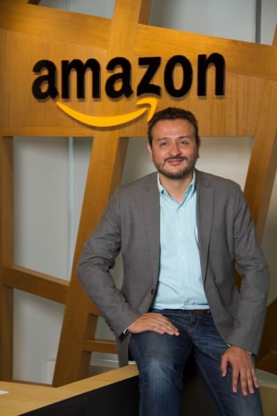 Ricardo Garrido, da Amazon, que por meio do KDP permite que um autor consiga publicar um livro online em meia hora. Sério.