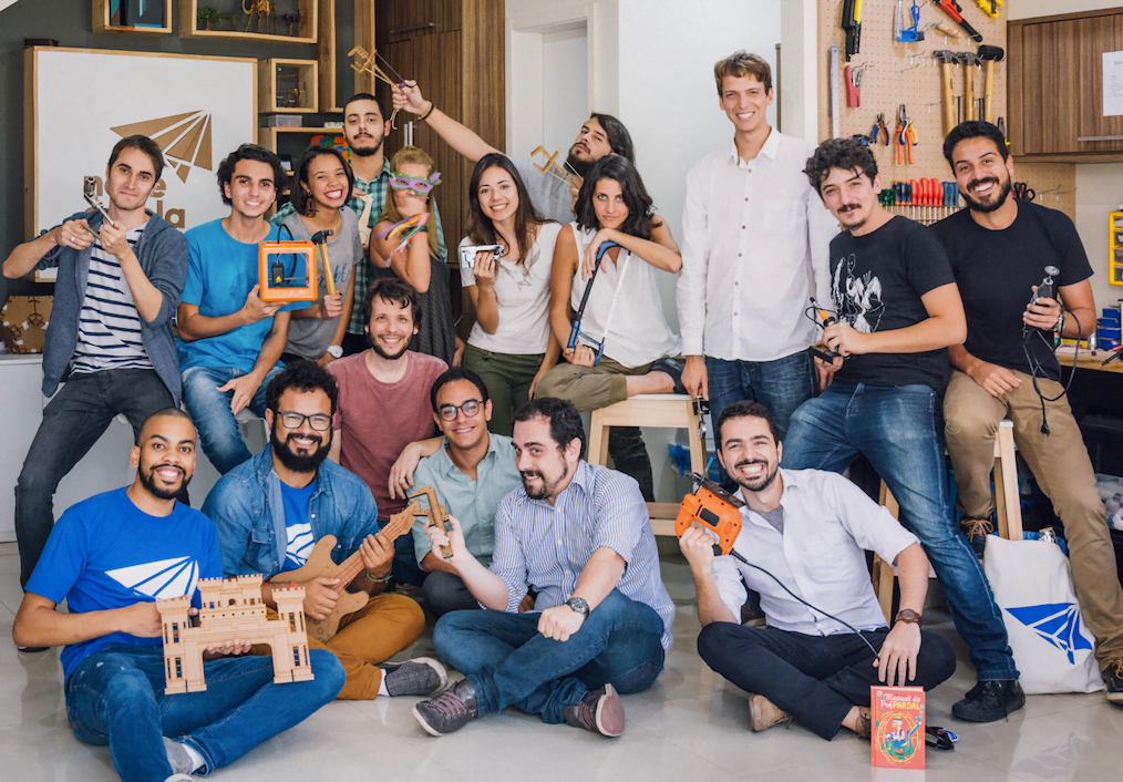 A equipe do Nave à Vela tem engenheiros, designers, cineastas e até neurocientistas.