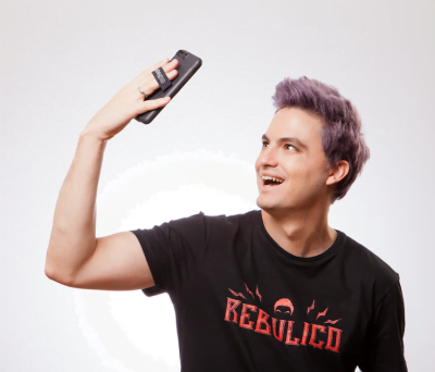 Felipe Neto é a principal aposta da Take4, especializada em influenciadores digitais.