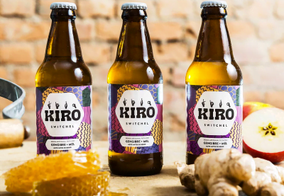O "isotônico do agricultor", como diz o site da Kiro, feita de gengibre, mel e vinagre cidra de maçã.