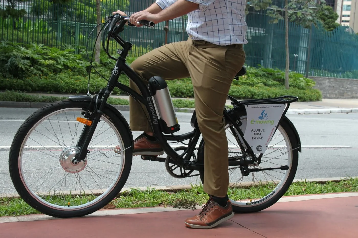 As bikes da startup possuem dois modelos, um mais "agressivo" e outro que permite ao público feminino usar saias para pedalar.