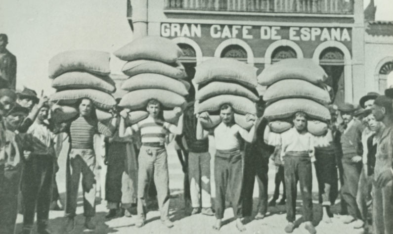 Imigrantes italianos no porto de Santos, SP