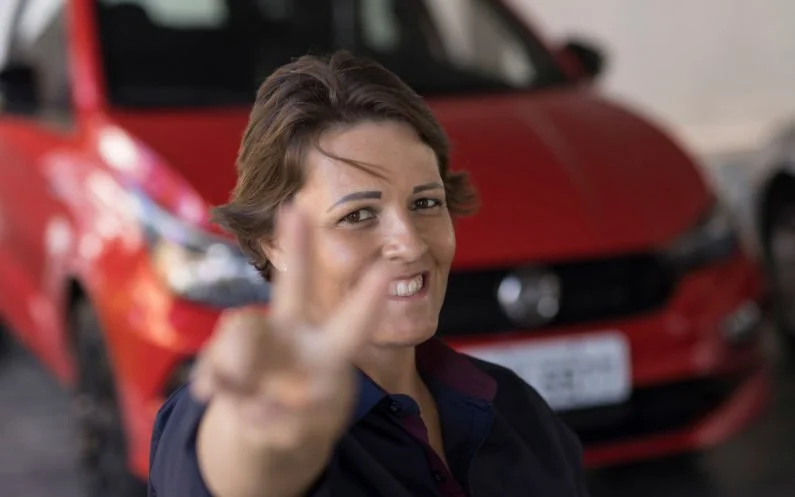 Viviane Andrea de Carpini, motorista de aplicativo