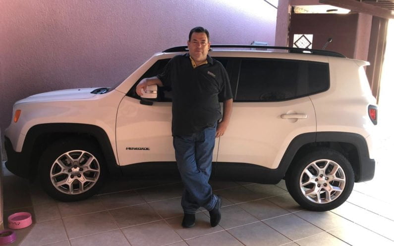 Fernando Herrera com seu Jeep Renegade Longitude 2016