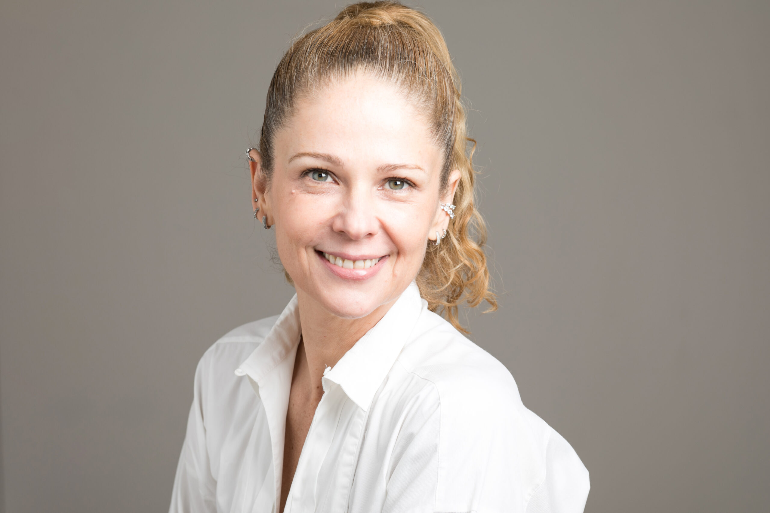 Miriam De Paoli, fundadora da startup No Pausa, criada para oferecer informação acessível e confiável para mulheres na menopausa.