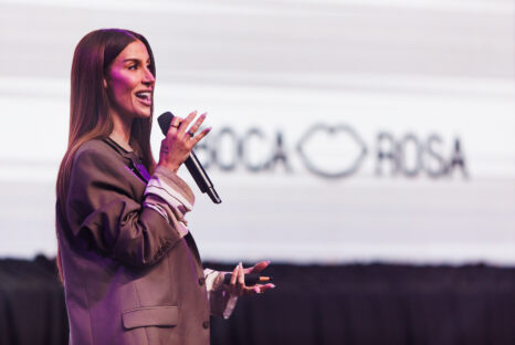 Bianca Andrade, fundadora da Boca Rosa Company, durante o Startup Summit (foto: Gabriel Heusi_@greenfotografias)