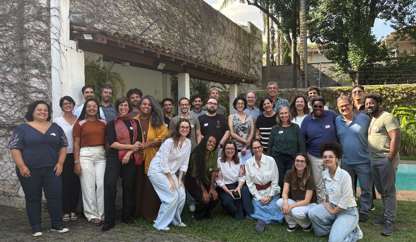 Parte do grupo da Jornada IA para Impacto em um dos encontros presenciais.