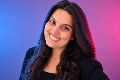Letícia Schinestsck, doutora em Linguística Aplicada, netnografia e social listening do Atelier do Futuro.