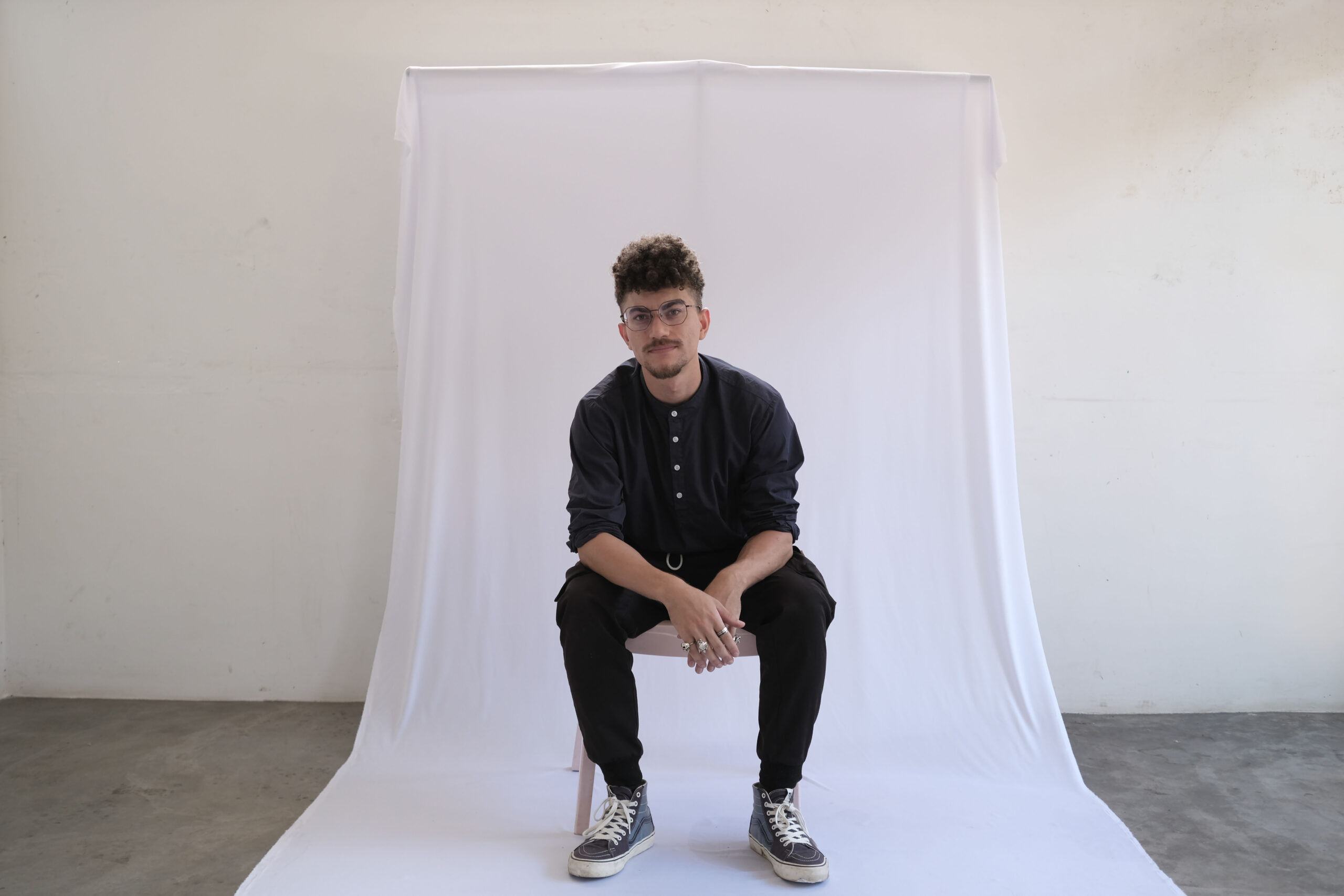 O artista e cientista Eduardo Padilha.